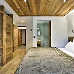 Black Stone 木屋 霞慕尼
