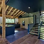Black Stone 木屋 霞慕尼